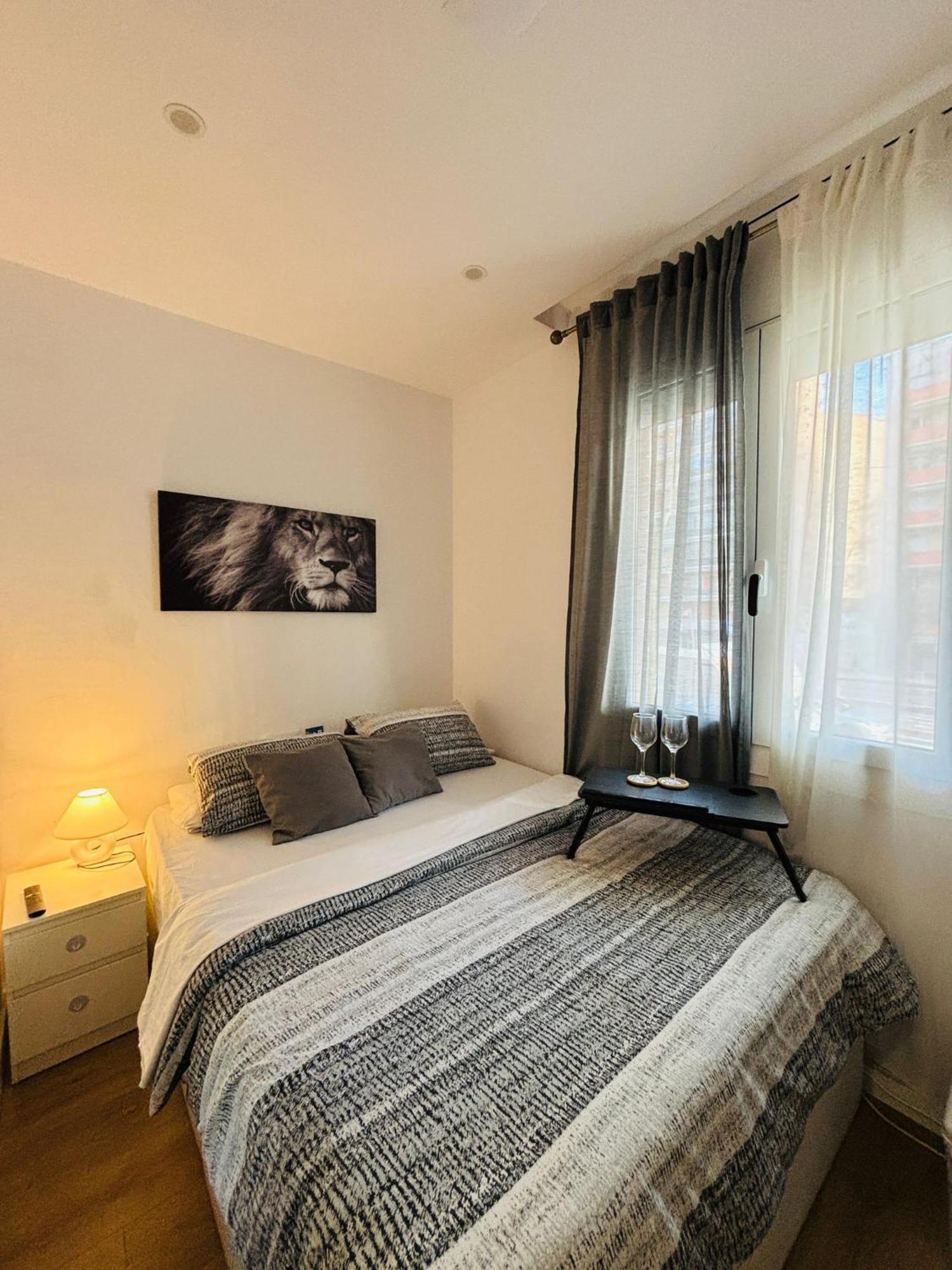 Habitaciones En Barcelona Exterior foto