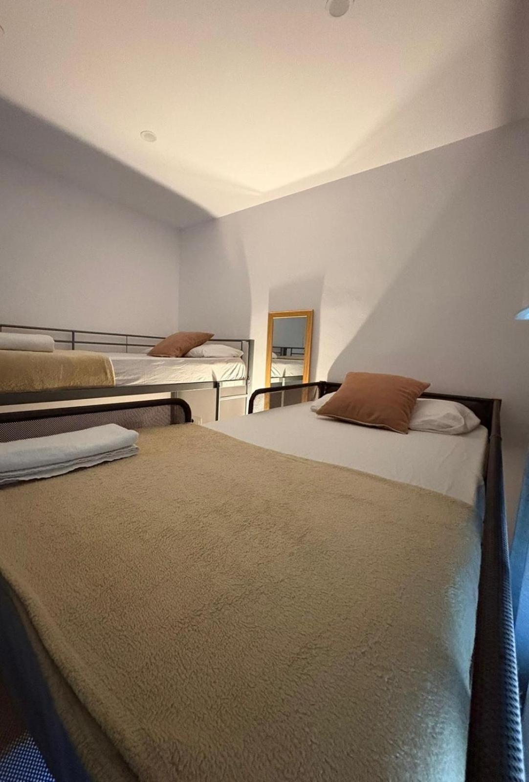 Habitaciones En Barcelona Exterior foto